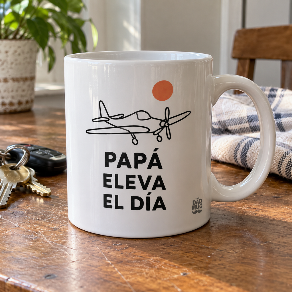 Papá eleva el día — Taza para papá piloto | Cerámica blanca 11oz
